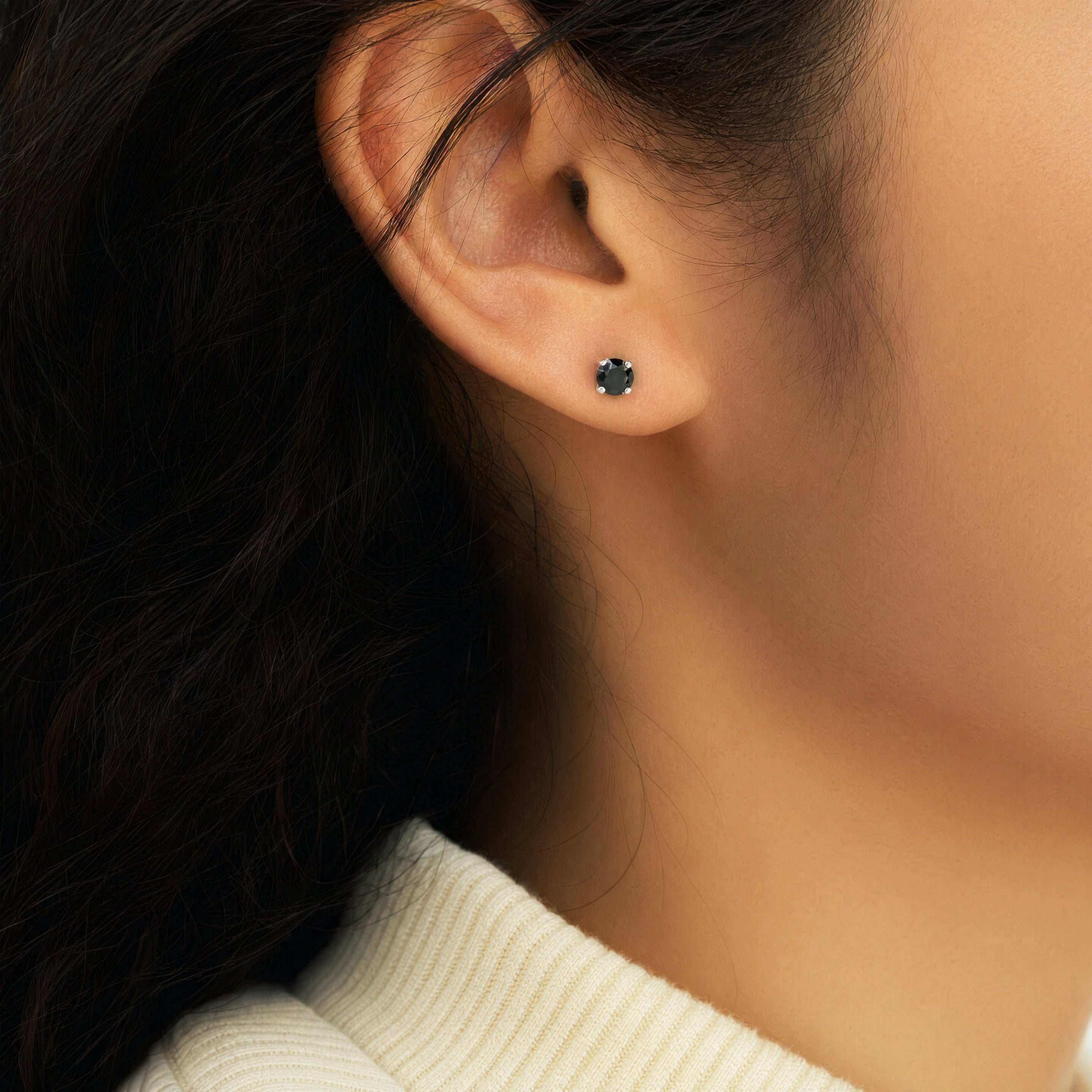 18ct White Gold Black Diamond Studs – Luxury Fine Jewellery Gift