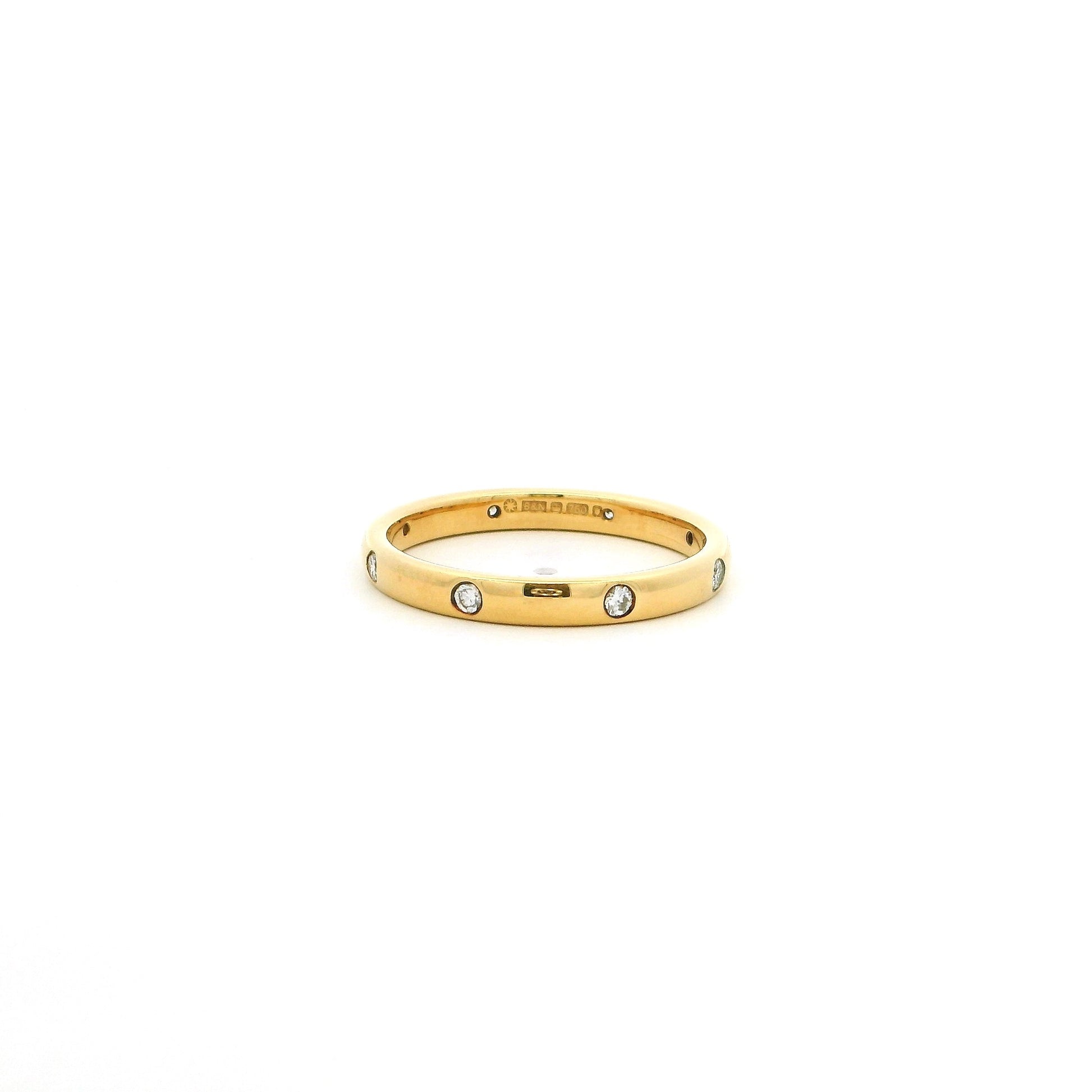 18ct Yellow Gold Diamond Wedding Band with Round Brilliant Diamonds