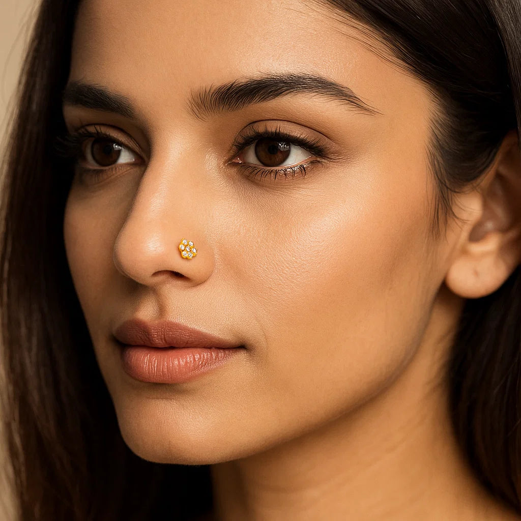 18ct Yellow Gold Screw Back Nose Stud with Seven Sparkling Cubic Zirconia Stones