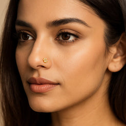 18ct Yellow Gold Screw Back Nose Stud with Seven Sparkling Cubic Zirconia Stones