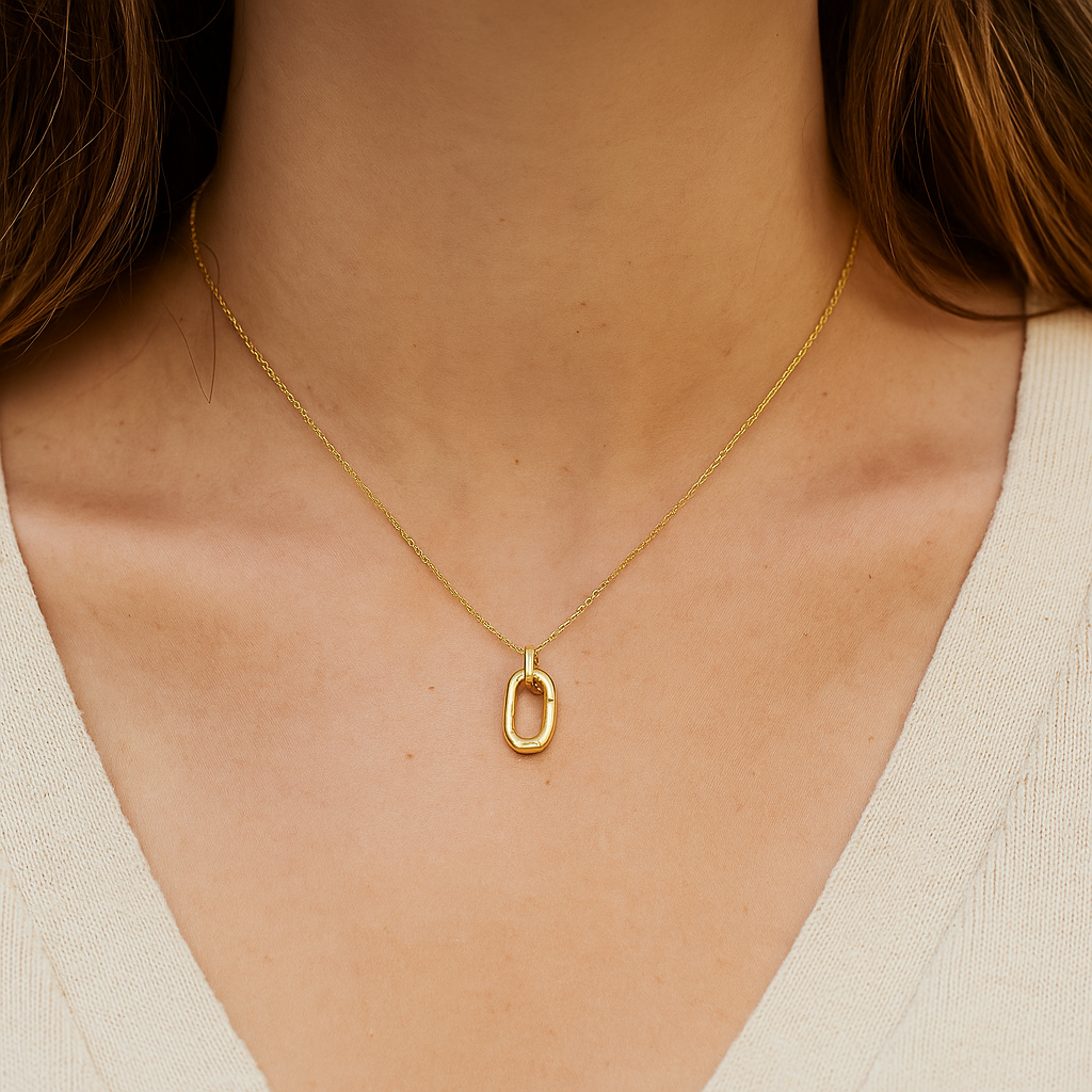 22 Carat Yellow Gold Necklace | Oval Shaped Openable Pendant Design