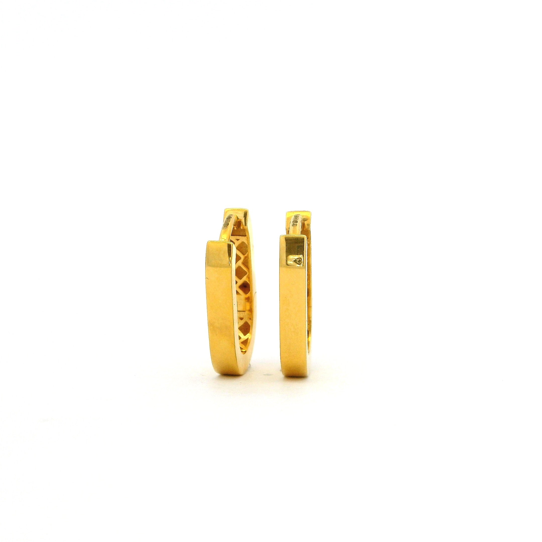 22ct Gold Oval Hoop Earrings – Flat Profile with Snap Lock Closure