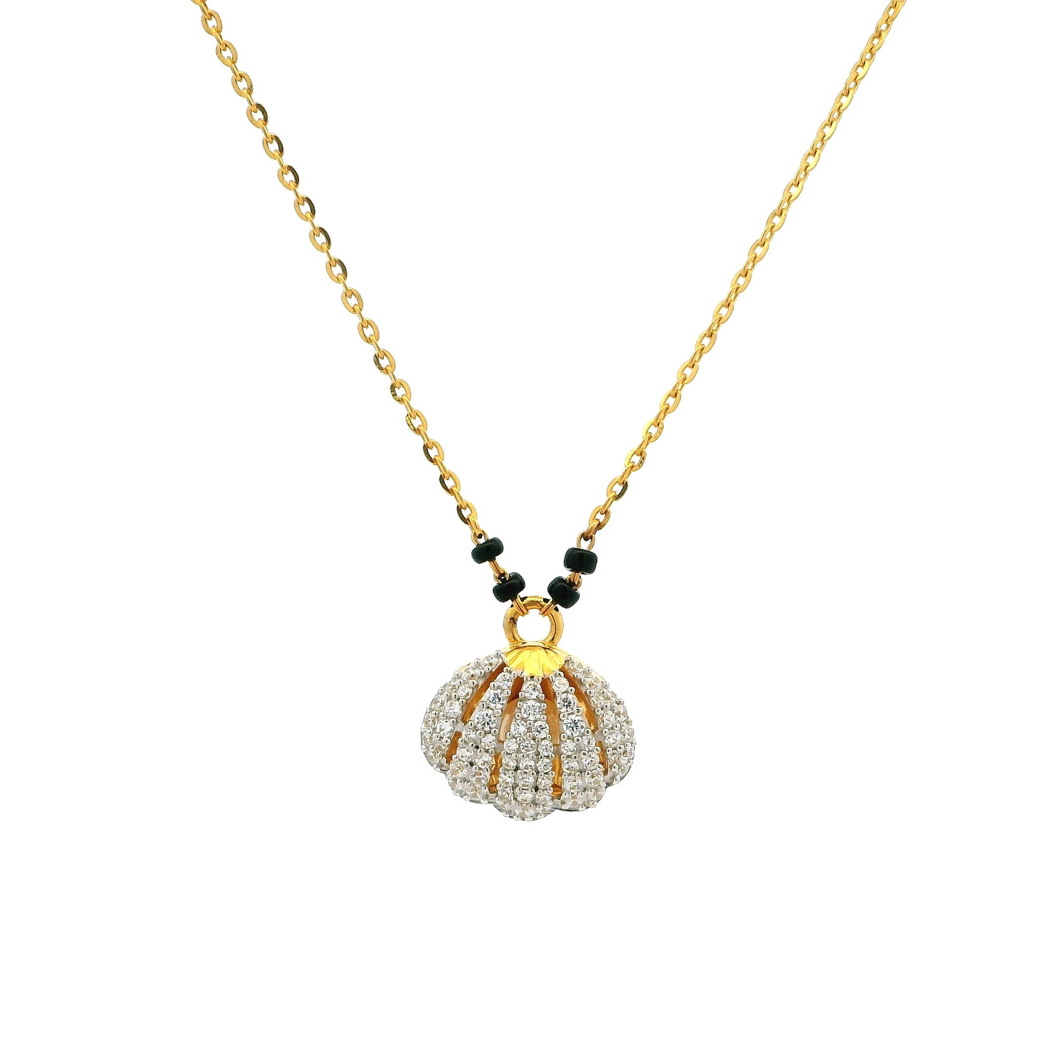 22ct Yellow Gold Necklace with Black Beads & Oyster Shell Pendant with Cultured Pearl