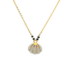 22ct Yellow Gold Necklace with Black Beads & Oyster Shell Pendant with Cultured Pearl