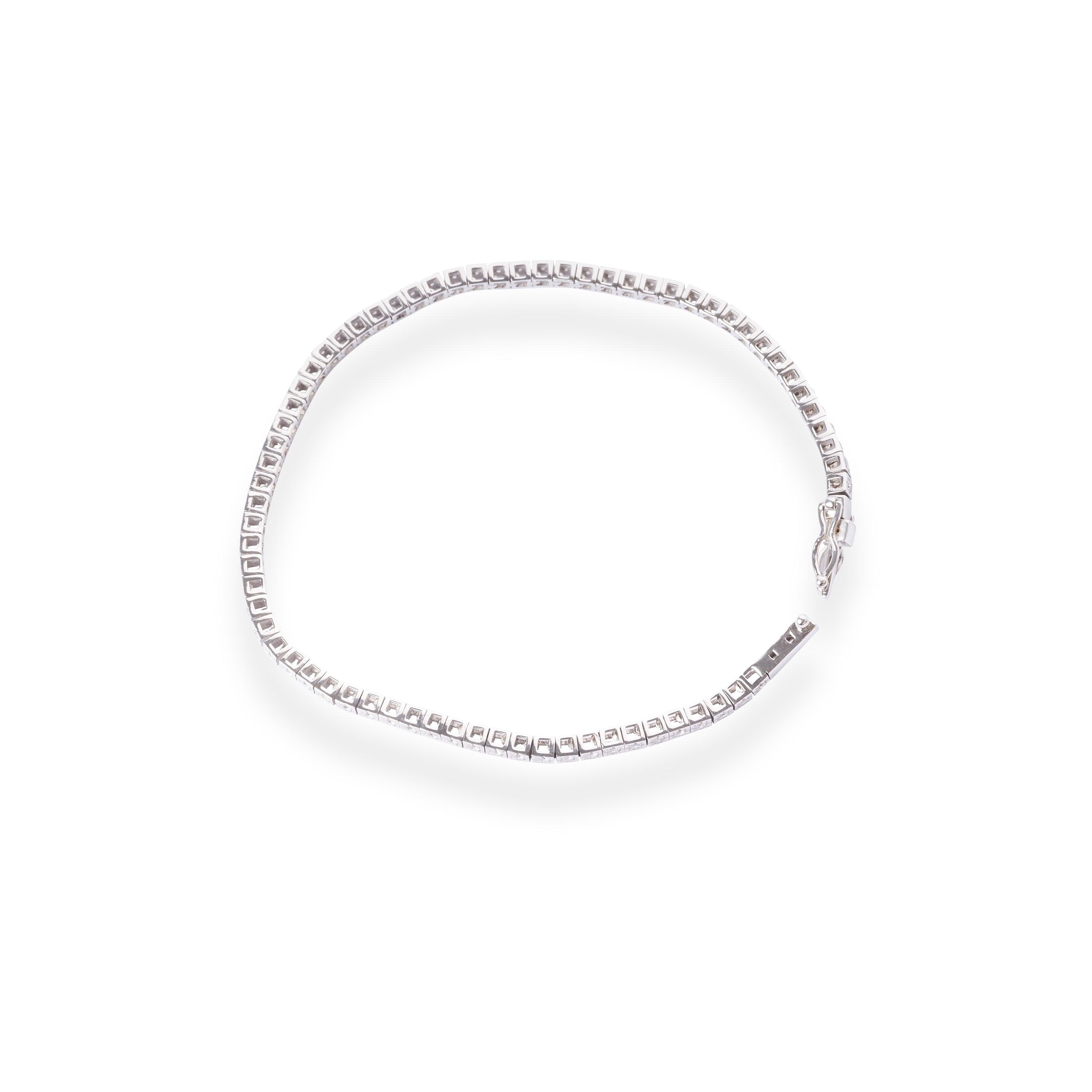 Platinum Diamond Tennis Bracelet with Box Clasp LBR-8485 - Minar Jewellers