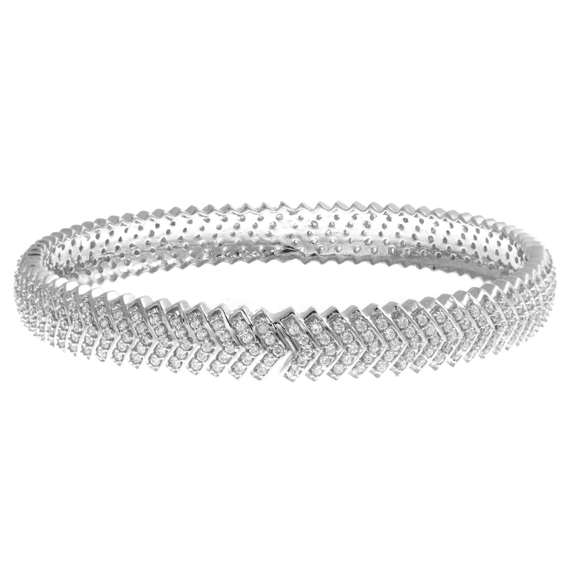 18ct White Gold Bangle with Cubic Zirconia Stones (28.9g) (B-1472) - Minar Jewellers
