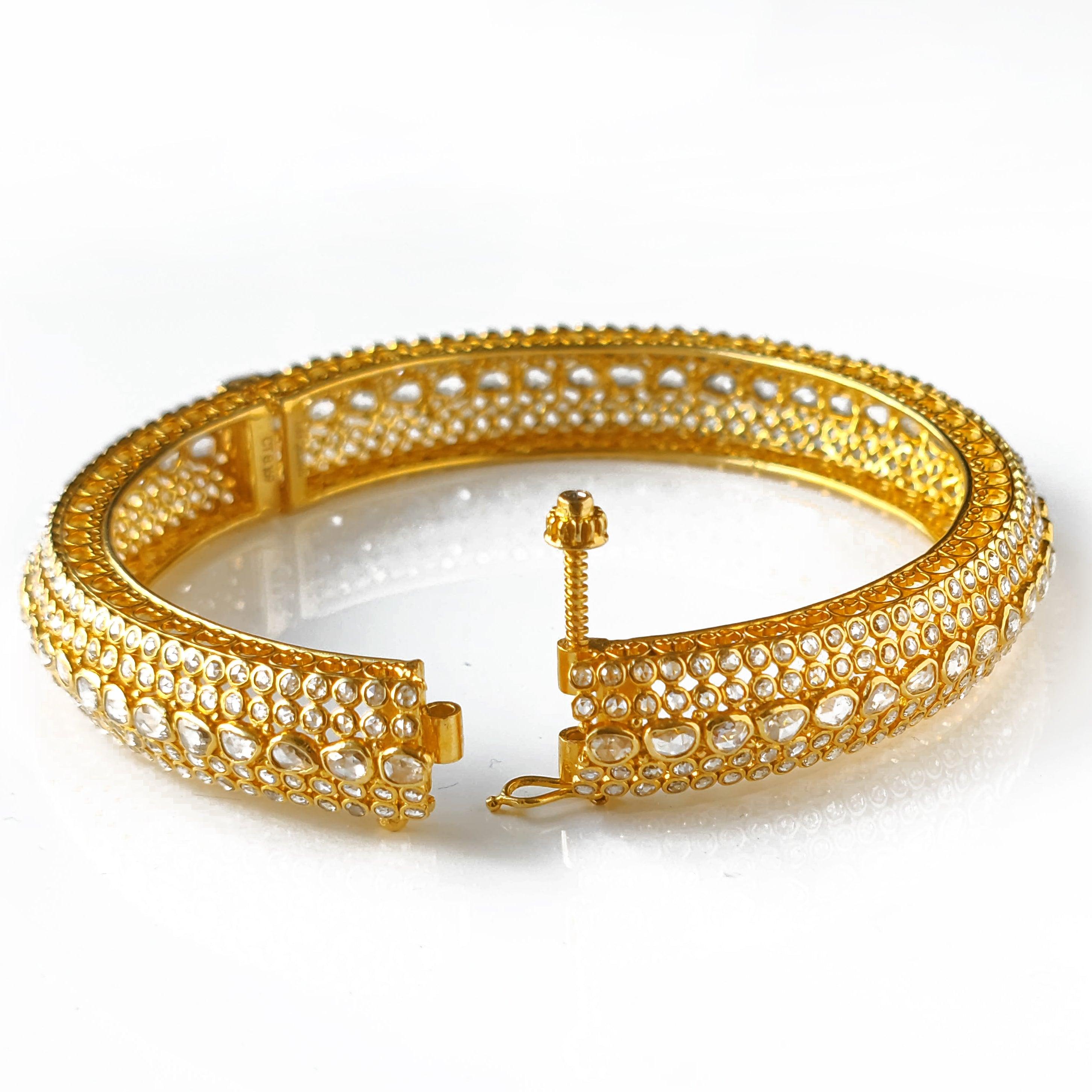 Openable 22ct Gold Champagne Bangle with Screw Lock (30.6g) B-8196 - Minar Jewellers