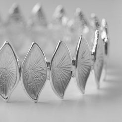 Hand Painted Leaf Design Fashion Bangle 1447s - Minar Jewellers