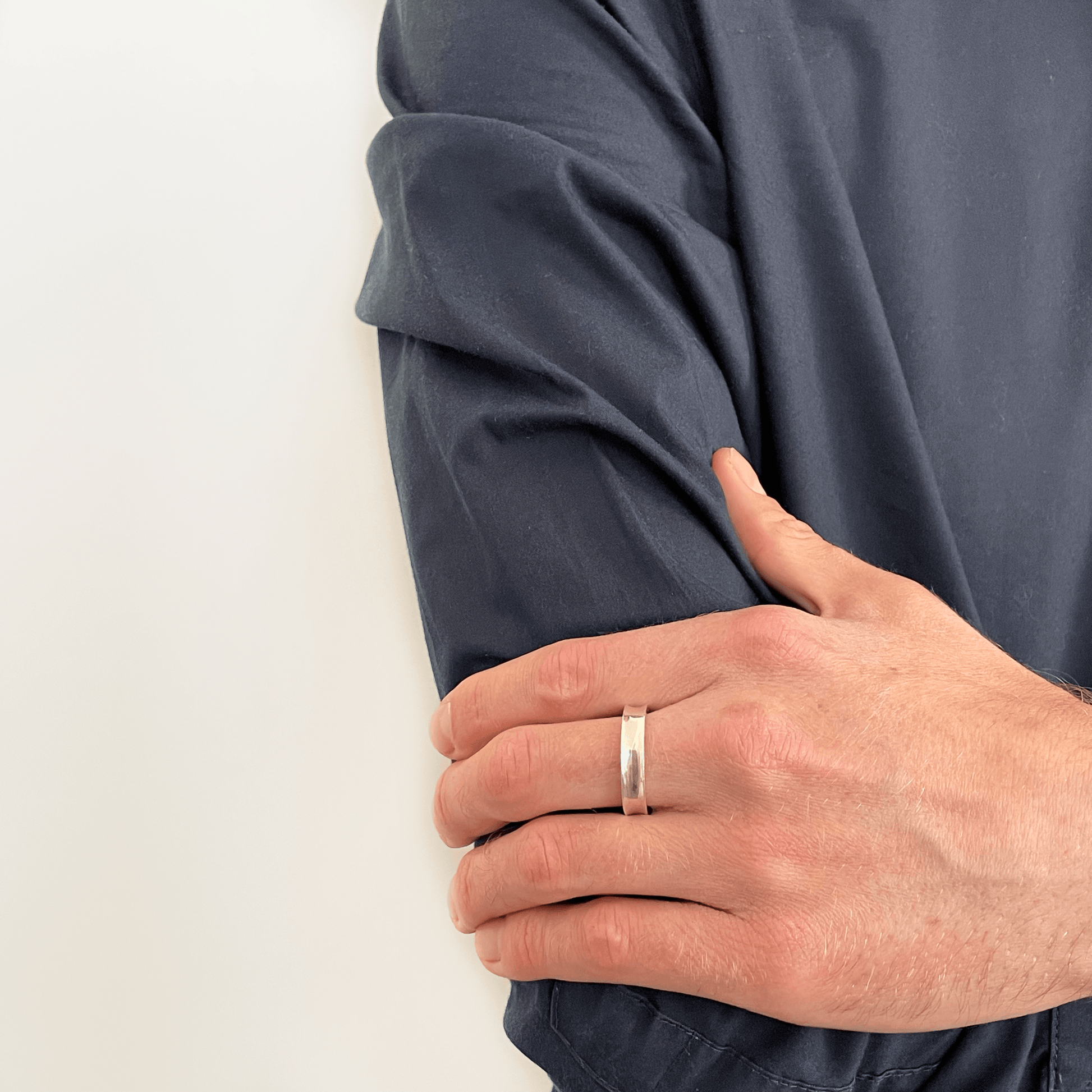 Sterling Silver Gents Wedding Band GR 5820