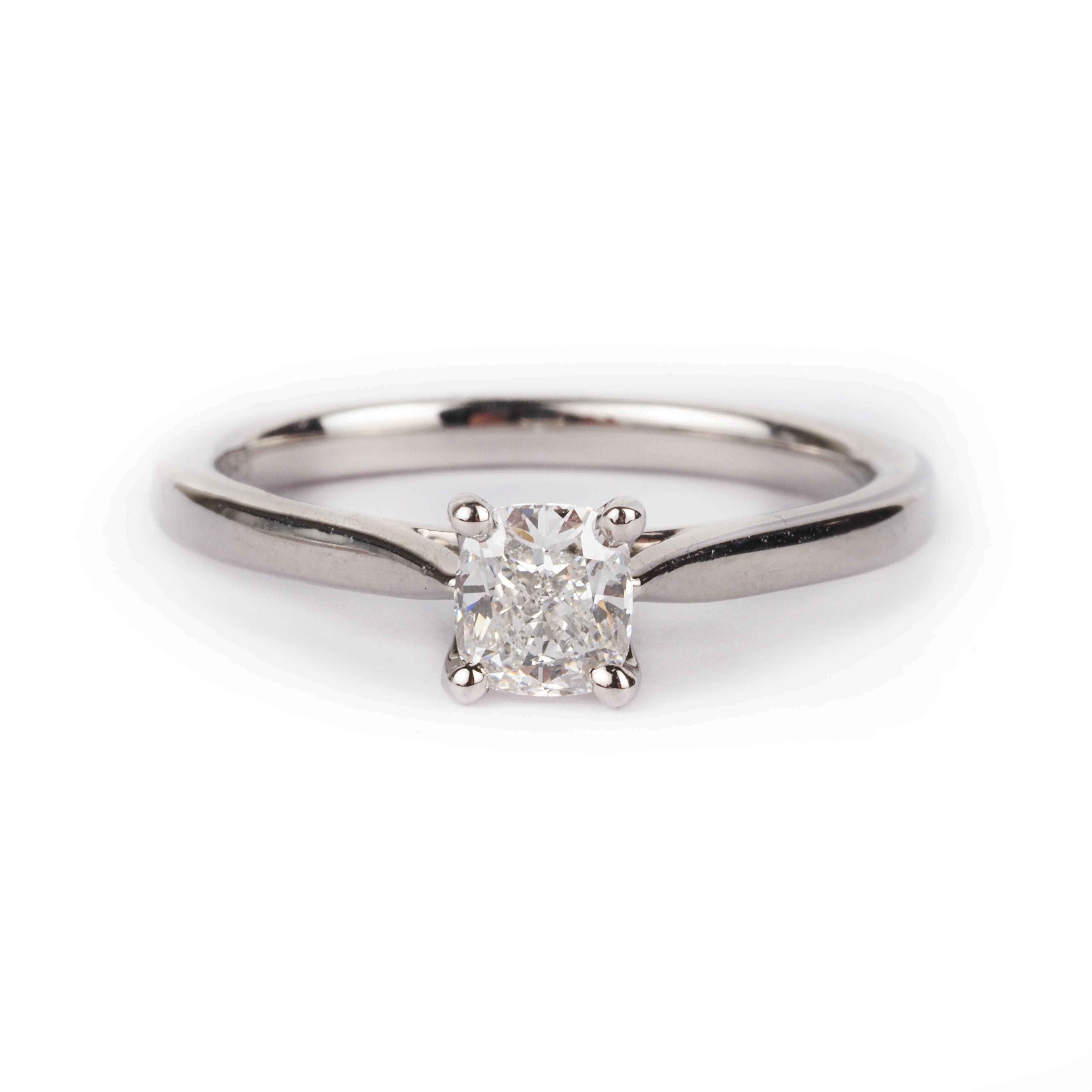 Platinum Solitaire Diamond Ring LR-2328 - Minar Jewellers