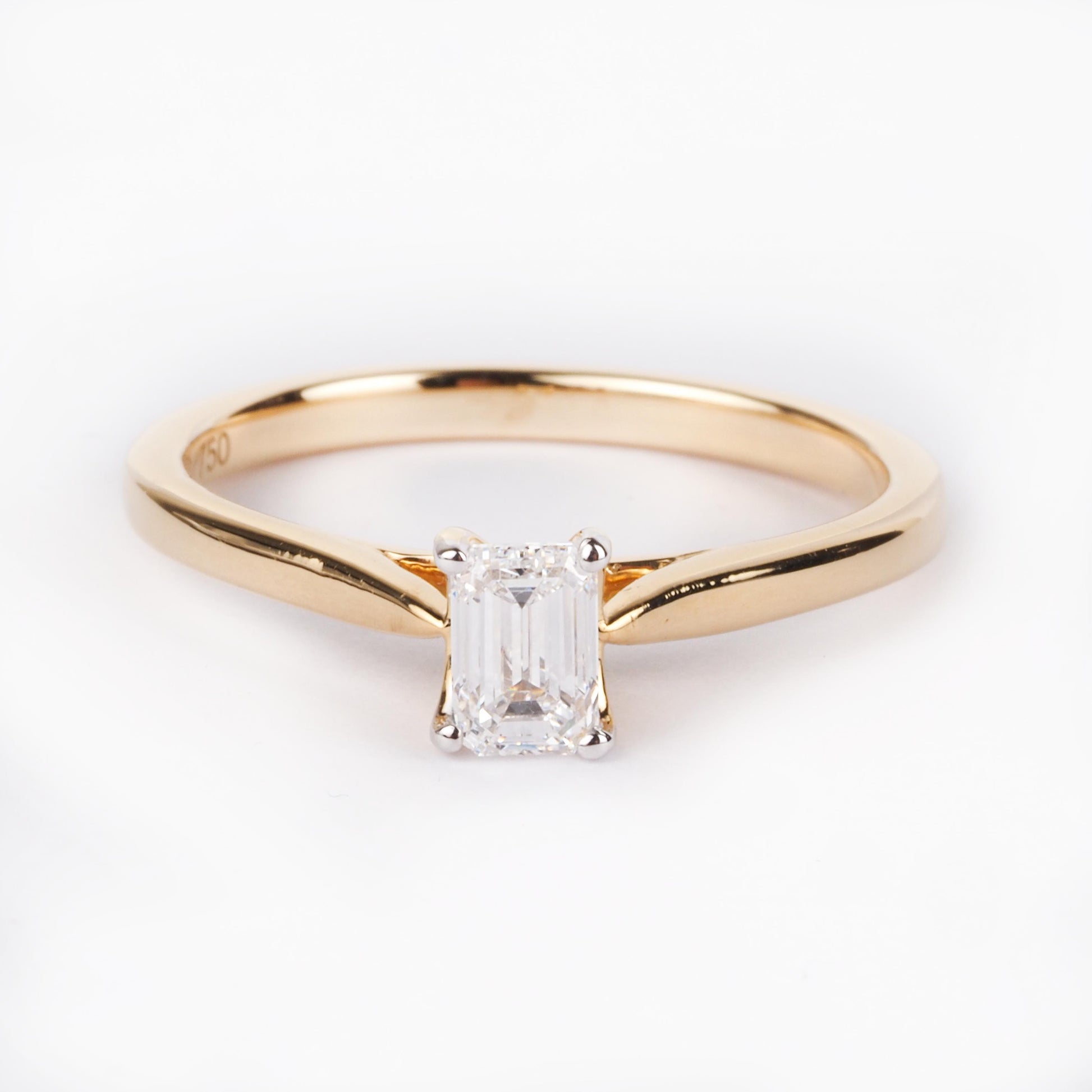 18ct Yellow Gold Solitaire Diamond Ring LR-7338 - Minar Jewellers