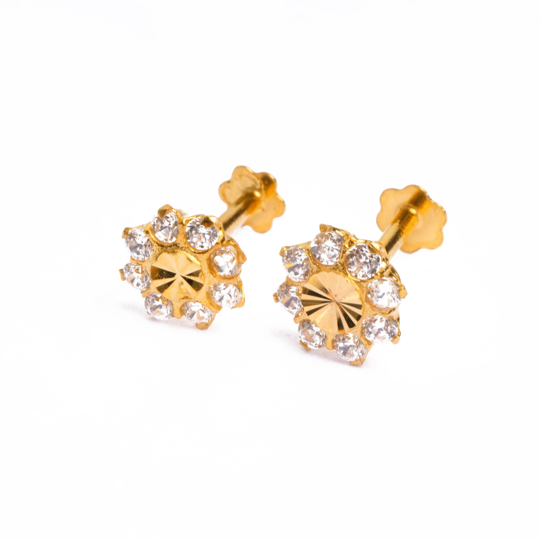 18ct Yellow Gold Screw Back Nose Stud set with eight Cubic Zirconias NIP-4-930