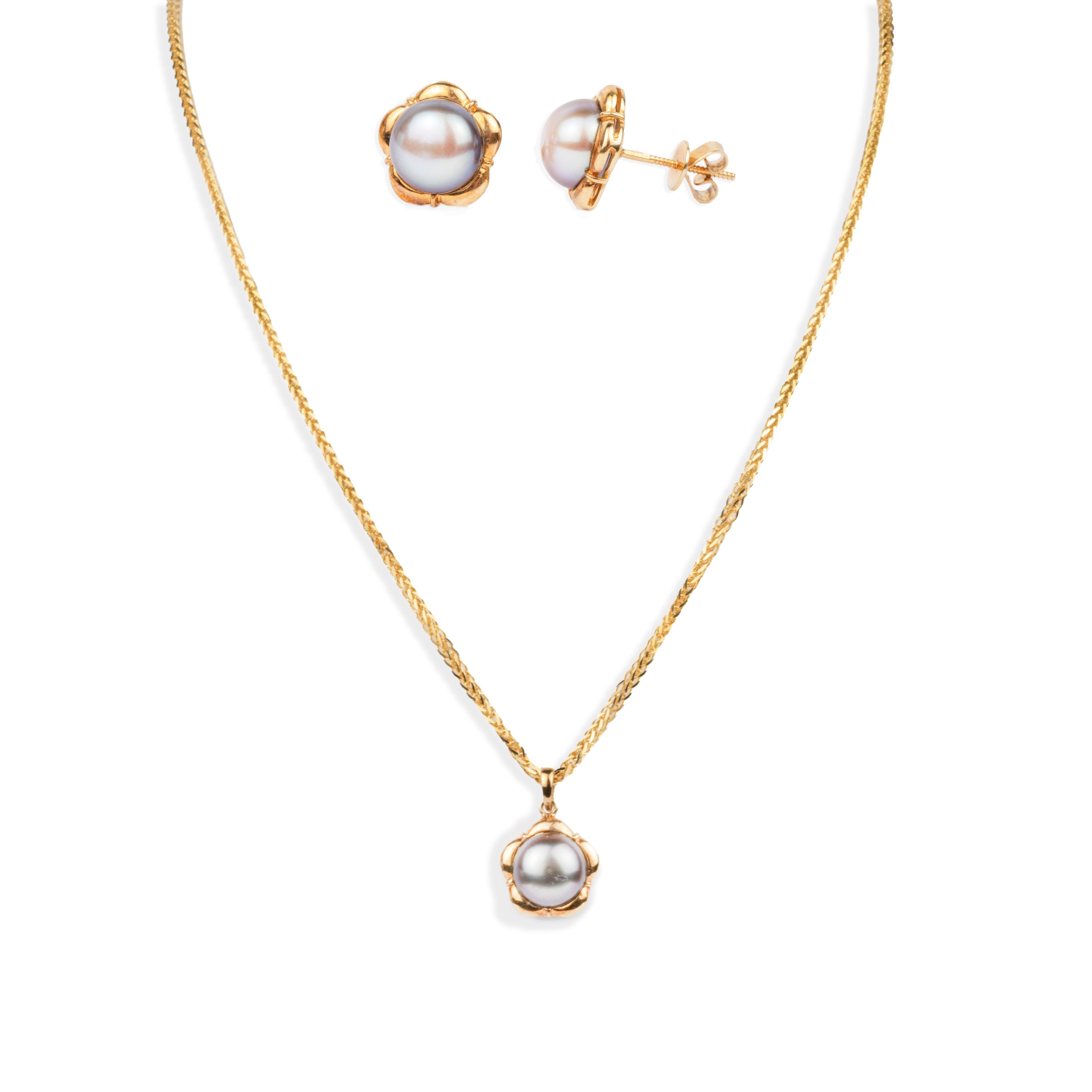 18ct Yellow Gold Necklace, Pendant and Earrings set with Black Cultured Pearl (16.6g) N&P&E-5532 - Minar Jewellers