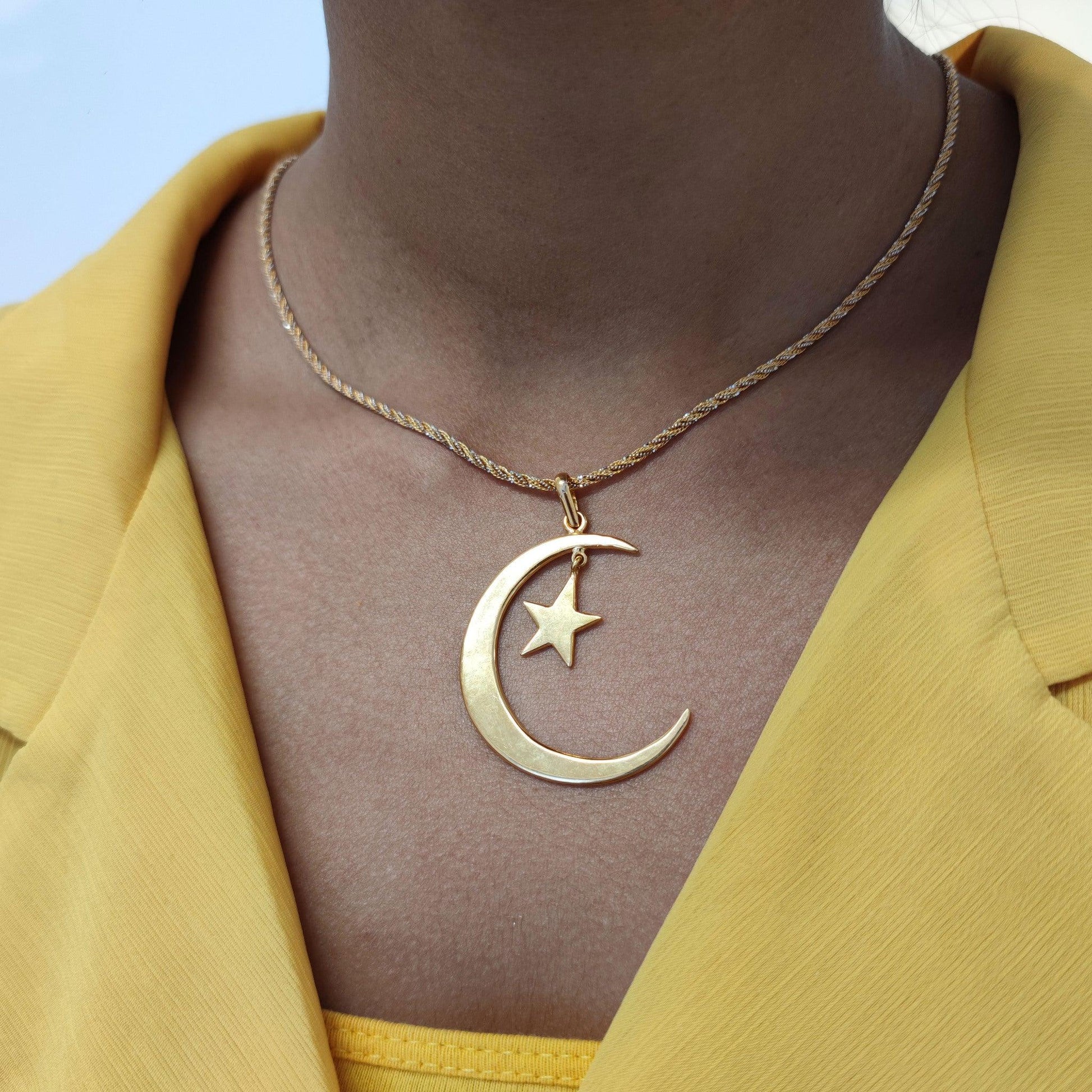 22ct Gold Crescent Moon and Star Pendant P-7951 - Minar Jewellers