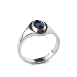 18ct White Gold Gents Blue Sapphire Ring GR-4951 - Minar Jewellers