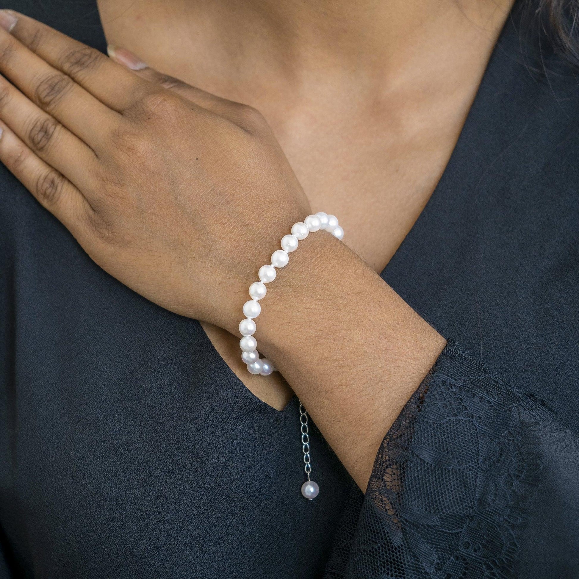 Cultured Pearl Adjustable Bracelet with Sterling Silver Lobster Clasp and Pearl Drop PRB-2060 - Minar Jewellers